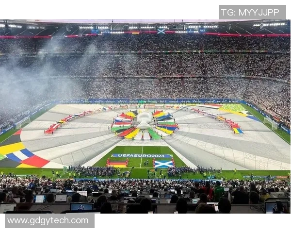 维尼修斯如何将巴西足球的热情与活力融入欧洲赛场的精彩表现 维尼修斯如何将巴西足球的热情与活力融入欧洲赛场的精彩表现